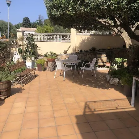 Apartment 1r Pis Al Port-terrassa I Jardi *