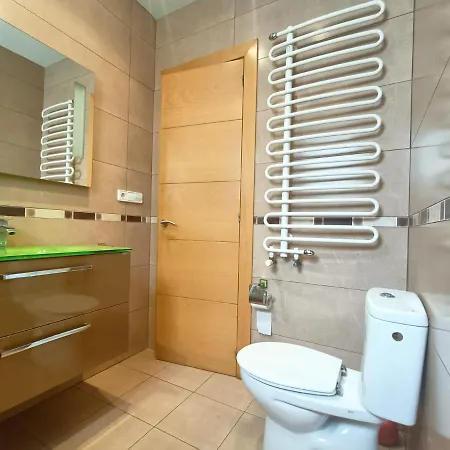 Apartment 1r Pis Al Port-terrassa I Jardi Llanca